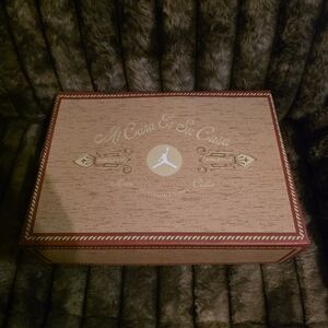 Jordan Shoe Box with Logo